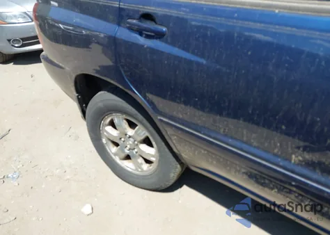 2007 Toyota Highlander V6 from USA, damaged, VIN JTEEP21A670202142